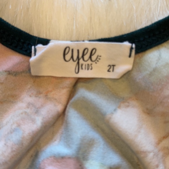 Floral twirly dress - Picture 3 of 4